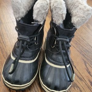 Sorel yoot pac boots toddler size 9